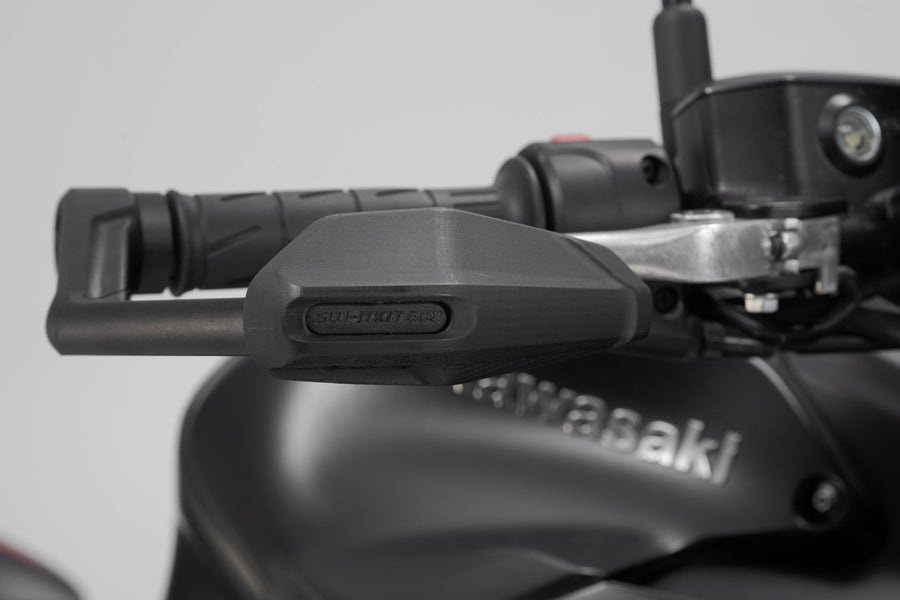 Kawasaki Z 400 [2024-2026] - protetores de alavanca com proteção contra vento - foto 2