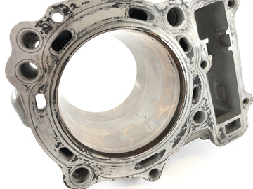 Suzuki DL 1000 V -Strom [2006] - Cilindro com pistões na parte de trás - 0