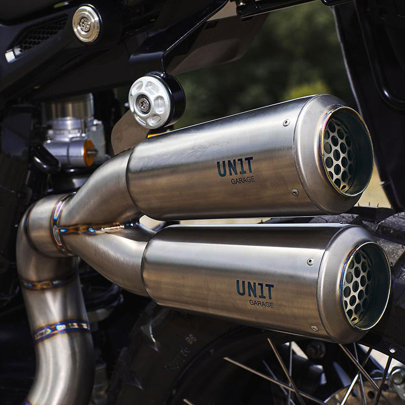 BMW R nineT 1200 Urban G/S (hoher Auspuff) [2017-2023] - Titanium Scrambler Doppelter Schalldämpfer mit sichtbarer Schweißnaht