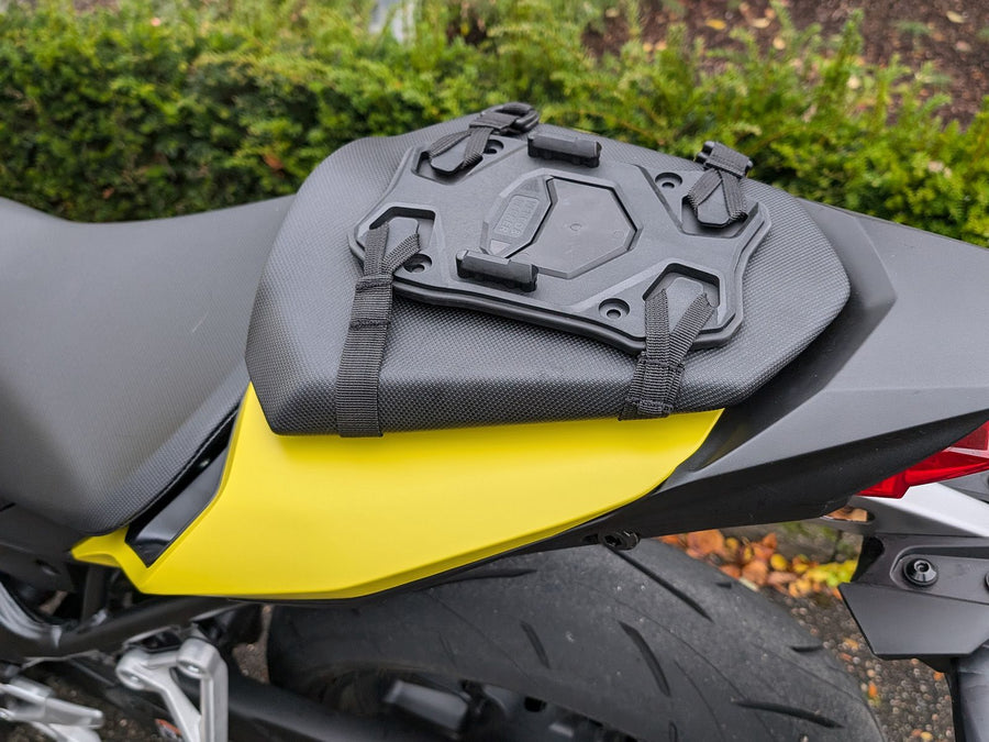 Ducati Monster 890 / + [2026-] - Conjunto básico de almofadas de assento