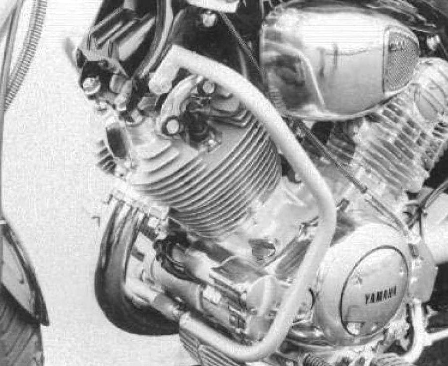 Yamaha XV 750 [1992-1999] - Barra de proteção ao motor