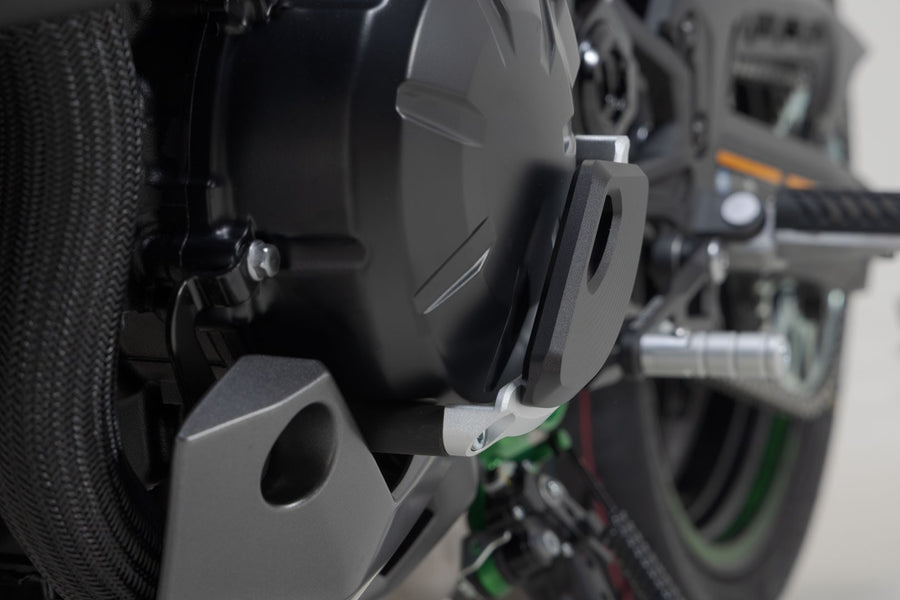 Kawasaki Z 900 [2022-2026] - proteção da tampa da caixa do motor - foto 8
