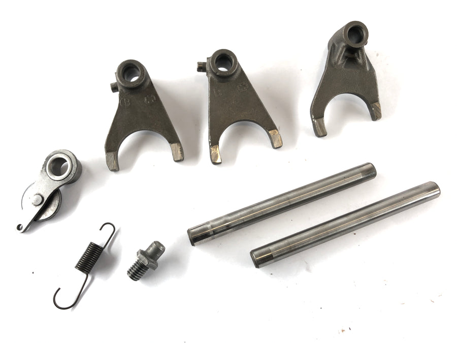 Suzuki GT 250 X7 [1978] - Switch Forking Switching Garws Set