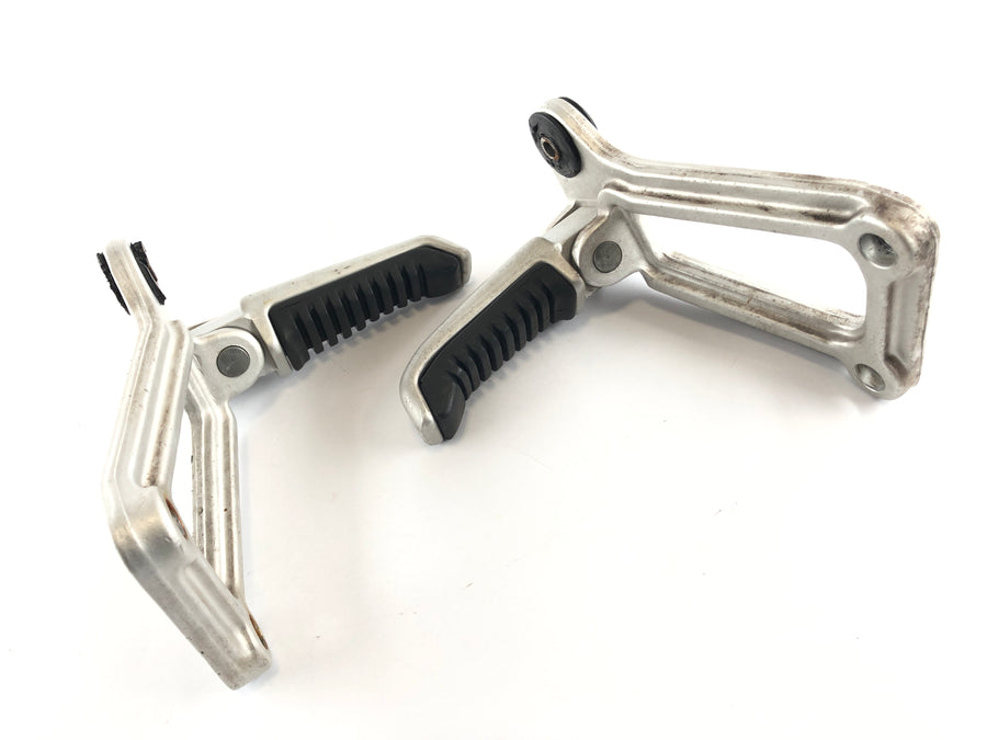 DUCATI 900 SS [1993] - Pedia's para os pés à esquerda e direita