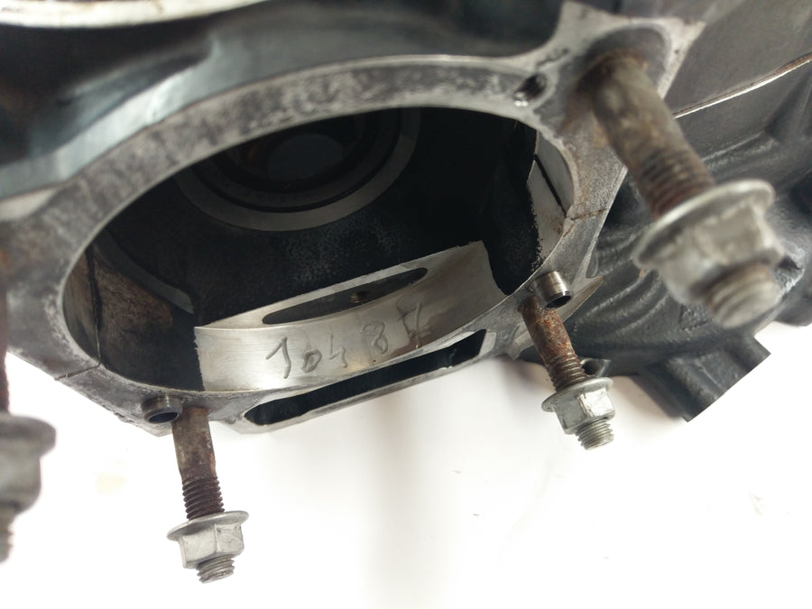 KTM LC4 640 DUKE 2 [1999] - Motor Housing vazio
