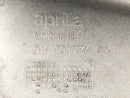 Aprilia Mille RSV 1000 Me [1999] - Disfarçar o revestimento traseiro à direita-3