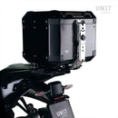 BMW R 1300 GS [2024–2026] - Atlas Black Topcase-Platte für Original-Gepäckträger der