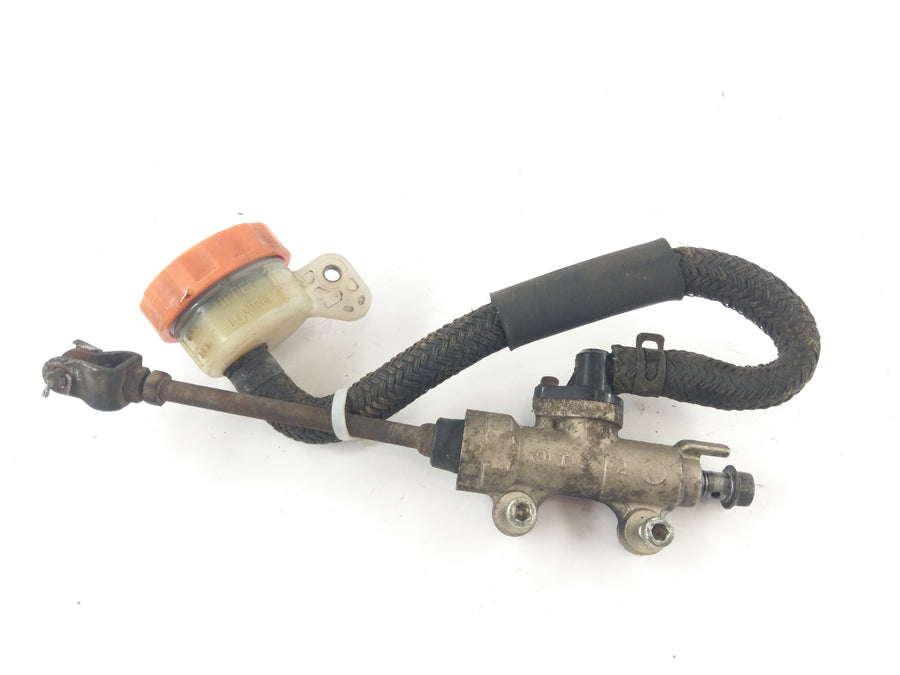 Honda ST 1100 SC26 Pan European [1990] - Bomba de freio na parte traseira com recipiente de compensação
