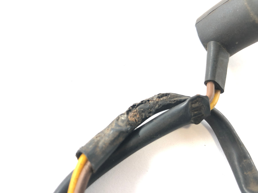 Yamaha XV 535 Virago 2yl [1987] - Interruptor da luz de freio na parte traseira