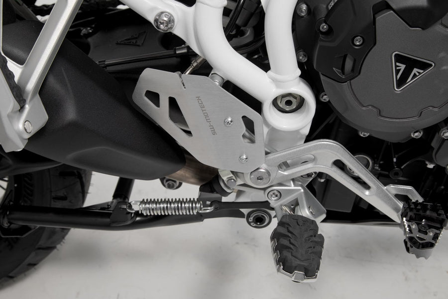 Triumph Tiger 900 [2020-2023] - Proteção do reservatório de fluido de freio - foto 6