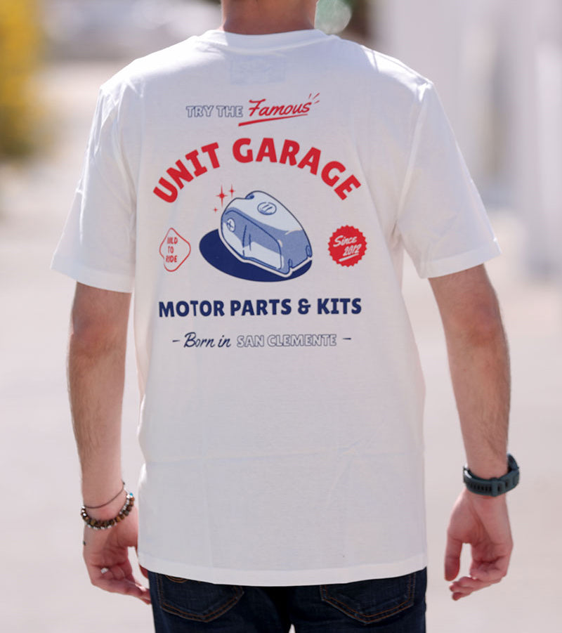 BMW R nineT 1200 Urban G/S (niedriger Auspuff) [2017-2023] - Unitgarage „Famous“ T-Shirt