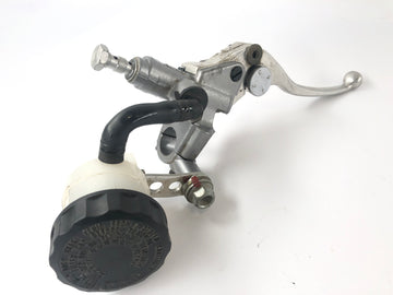 Ducati 900 SS [1992] - Bomba de freio na bomba de freio da mão dianteira com alavanca de freio