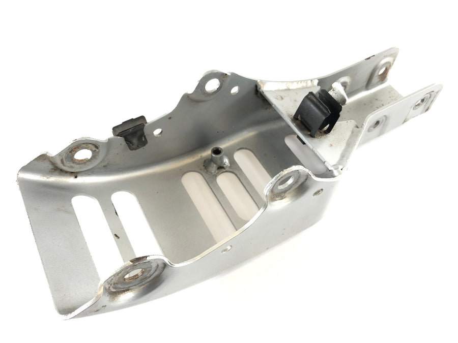 BMW F 650 CS Scarver [2001] - Suporte do motor na proteção do motor da frente