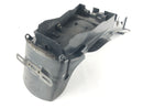 Yamaha XJR 1300 RP02 [2001] - traseiro embaixo do revestimento interior do interior-1