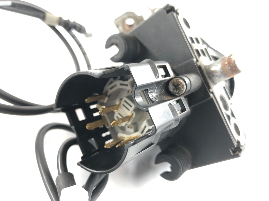 Pode no Spyder SM5 [2009] - Lock de ignição com sistema de travamento