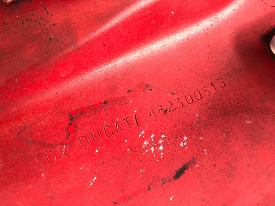 Ducati 888 Strada [1993] - revestimento de revestimento traseiro direito do revestimento direito
