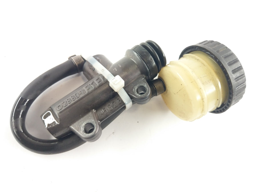 BMW R 1150 RT [2003] - Bomba de freio na parte traseira