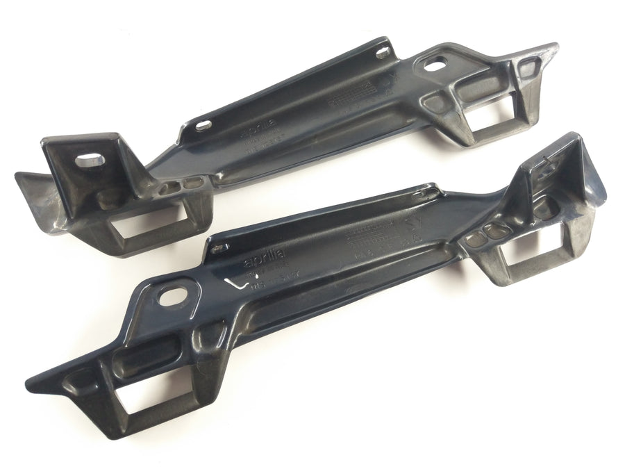 Aprilia RST 1000 Futura [2004] - Causa Linking and Right