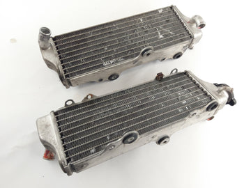 Husqvarna te 570 H6 [2002] - Casal mais frio da água esquerda e direita